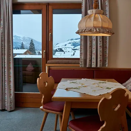 & Wassermann Inklusive Sommerbergbahnticket בית הארחה טאנהיים