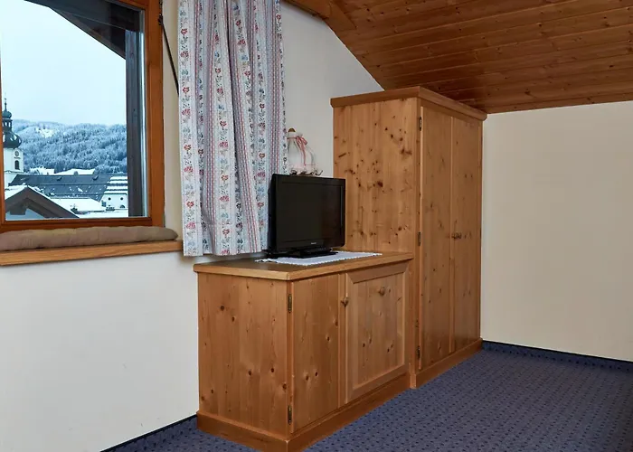 & Wassermann Inklusive Sommerbergbahnticket Πανσιόν