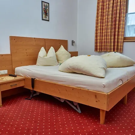 & Wassermann Inklusive Sommerbergbahnticket تانهايم