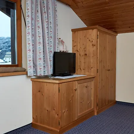 & Wassermann Inklusive Sommerbergbahnticket بيت ضيافة